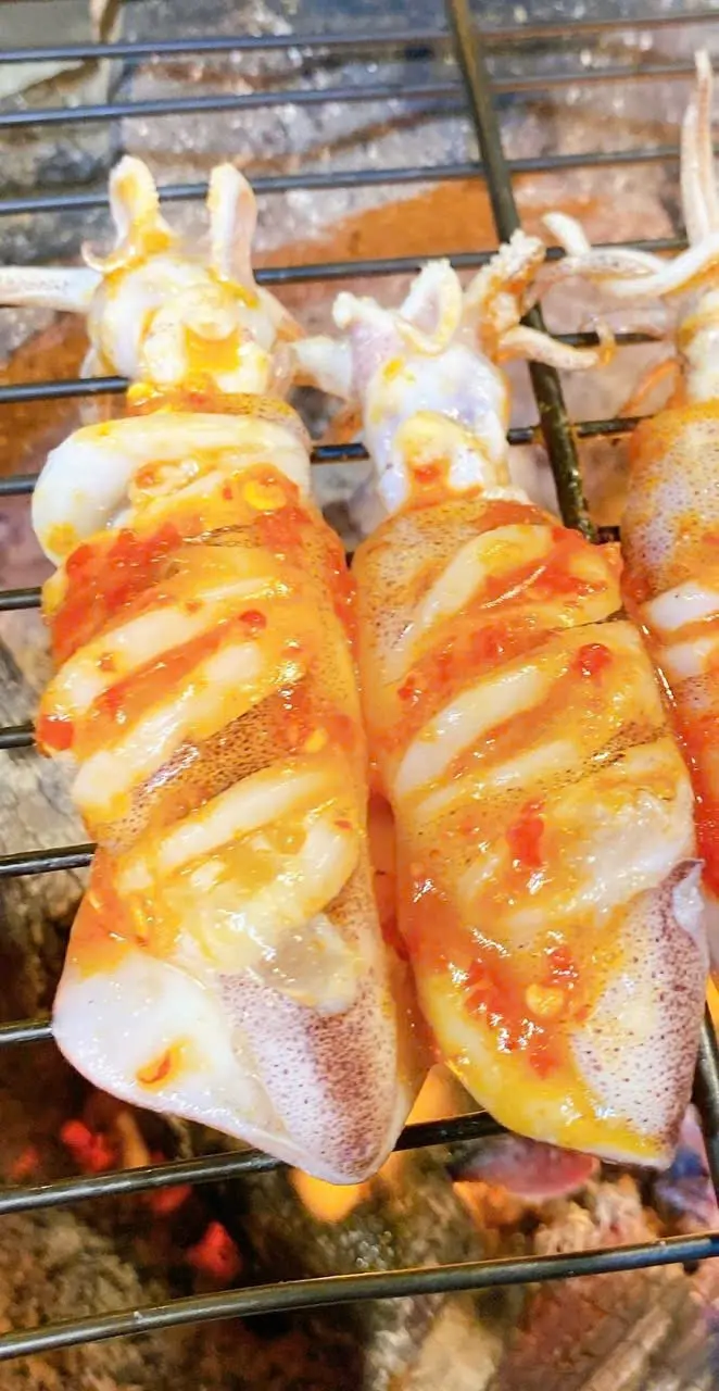 Hình ảnh Mực trứng nướng muối ớt 250gr/phần