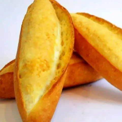 Hình ảnh Bánh mì thêm 