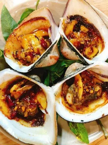 Hình ảnh SÒ SỮA NƯỚNG MUỐI ỚT