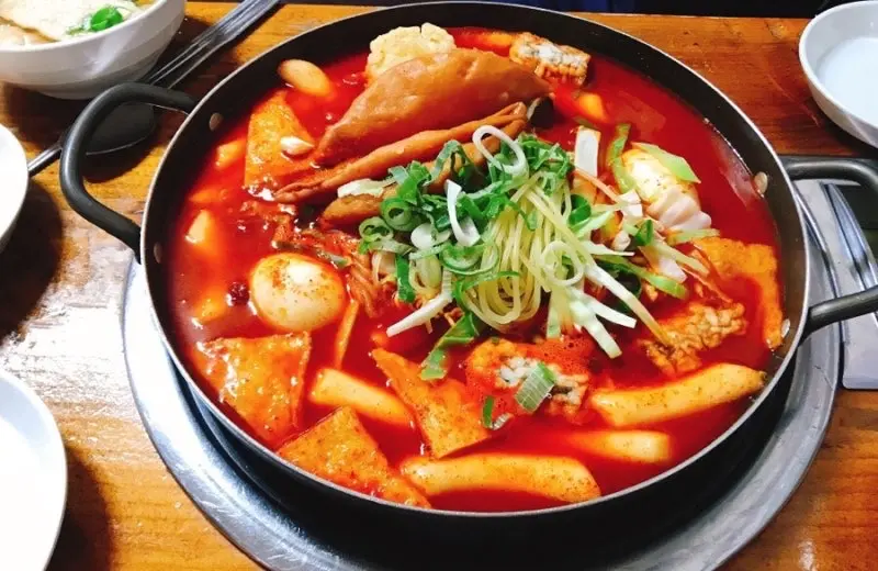 Hình ảnh Lẩu Tokpoki 