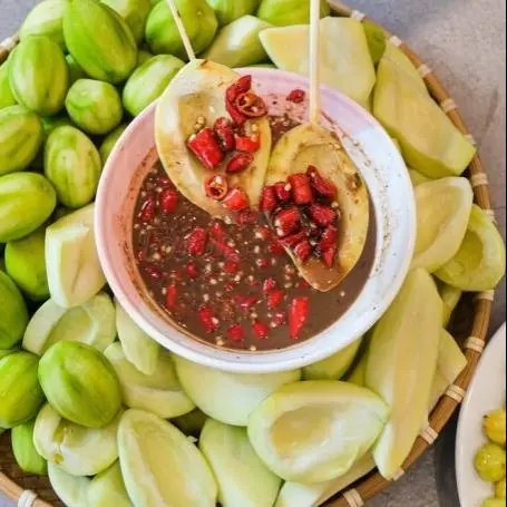 Hình ảnh Cóc non 300g + mắm ruốc