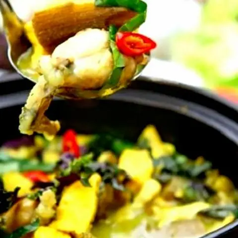 Hình ảnh Lẩu Ếch Lá Giang