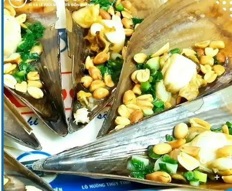 Hình ảnh sò mai Nướng Mở Hành 1con 