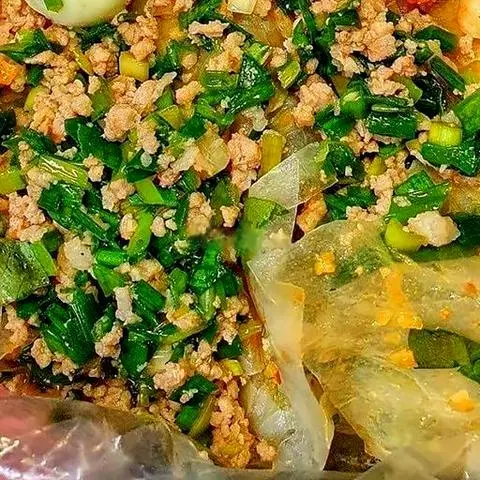 Hình ảnh Bánh tráng trộn thịt bằm