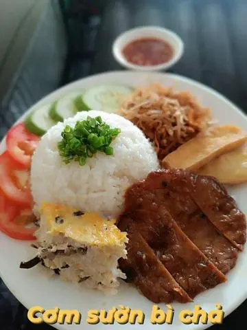 Hình ảnh Cơm tấm sườn bì chả chay