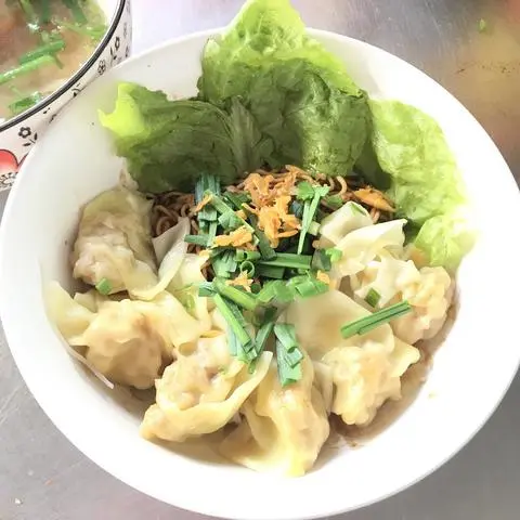 Hình ảnh Hoành thánh khô