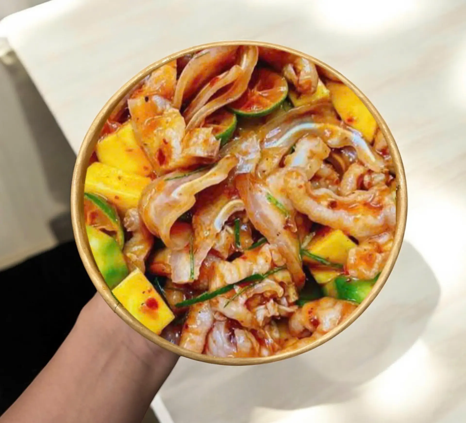 Hình ảnh chân rút mix tai heo ( sốt thái )