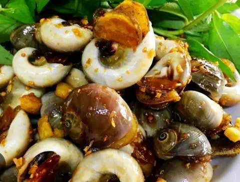 Hình ảnh Ốc mỡ xào bơ cay
