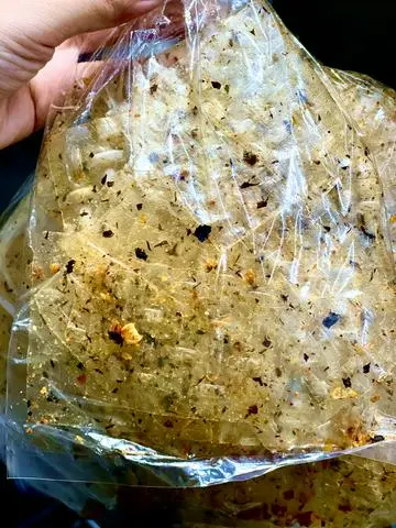 Hình ảnh Bánh tráng rong biển