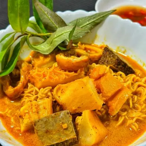 Hình ảnh Phá lấu mì gói ( 1 vắt mì)