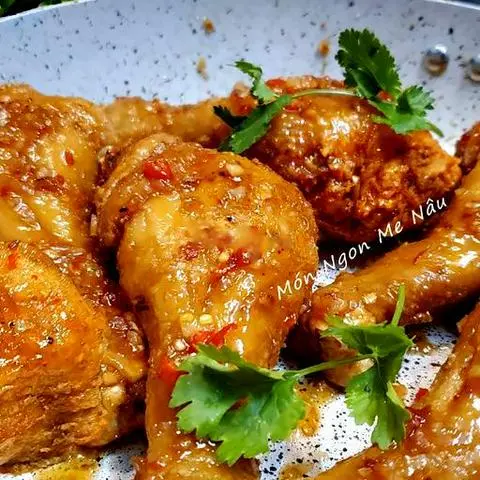 Hình ảnh Đùi gà chiên nước mắm