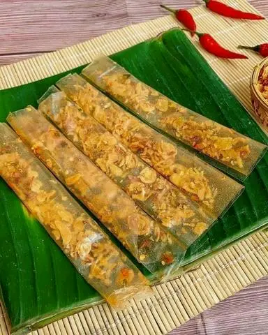 Hình ảnh Bánh Tráng Dẻo Cuộn Hành Phi - Set 10 Bịch