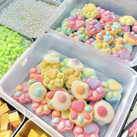 Hình ảnh Milo Dầm + Topping + Chân Mèo