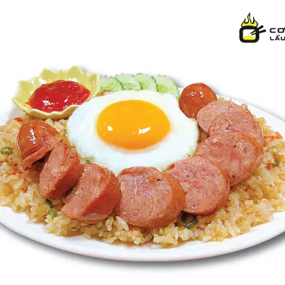 Hình ảnh cơm chiên lạp xưởng trứng ốp la