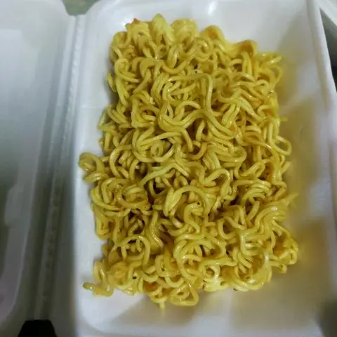 Hình ảnh Mì Xào Tỏi Ko Rau 