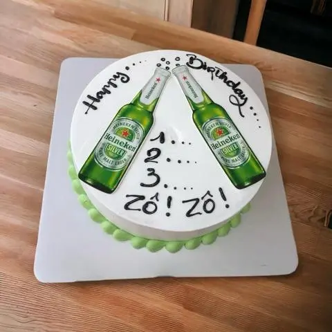 Hình ảnh Bánh kem sữa size 20cm heineken