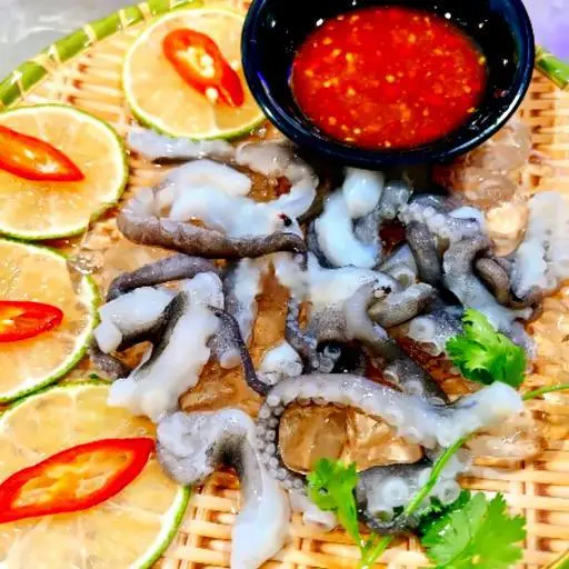 Hình ảnh Bạch tuộc babi sống tắm thái