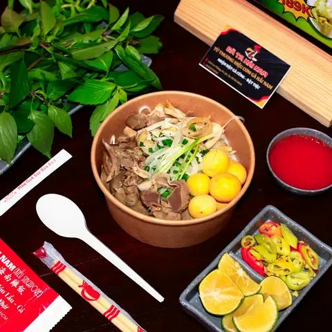 Hình ảnh Phở Gà Xé Đặc Biệt