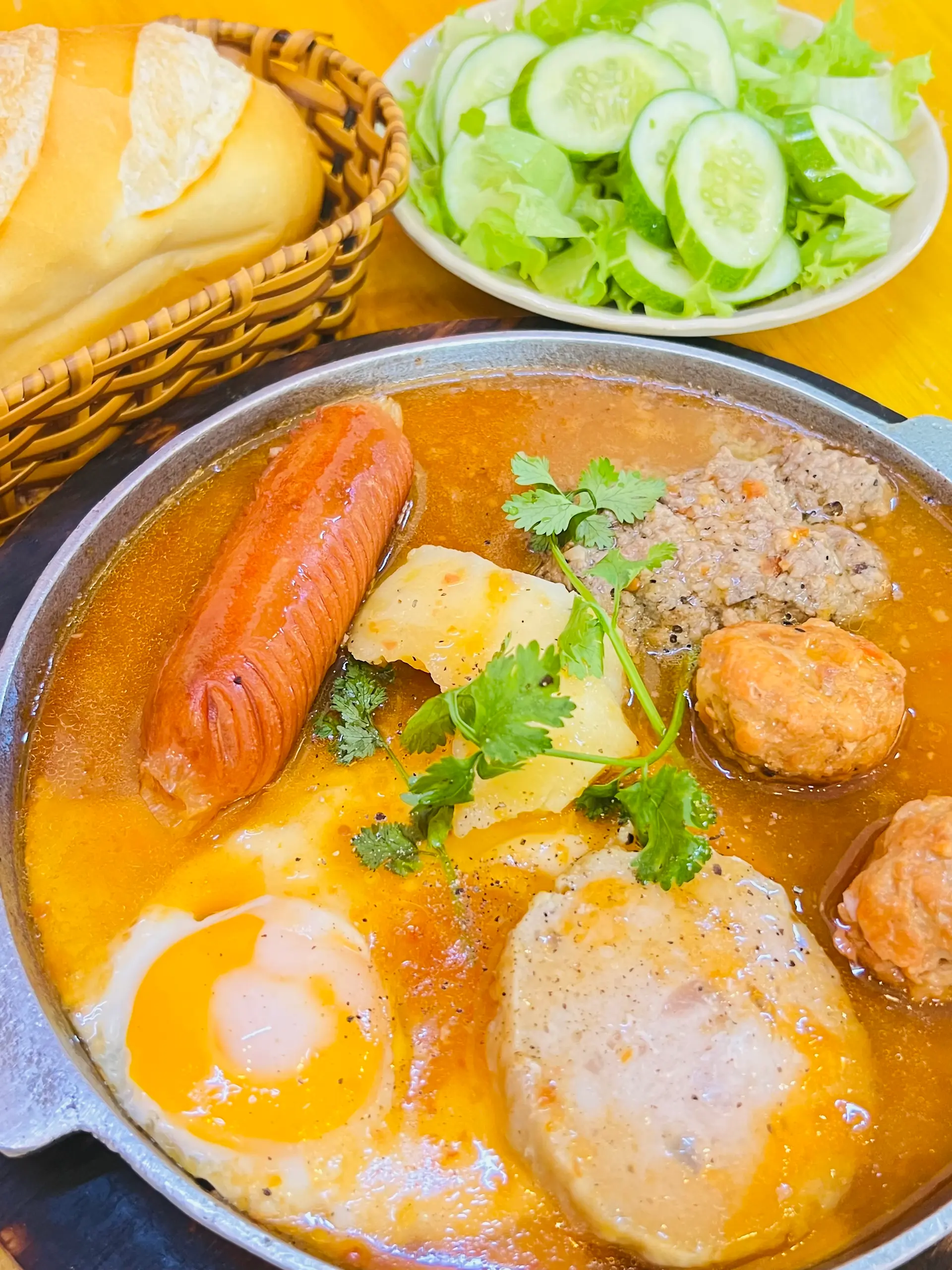 Hình ảnh Bánh Mì Chảo 2