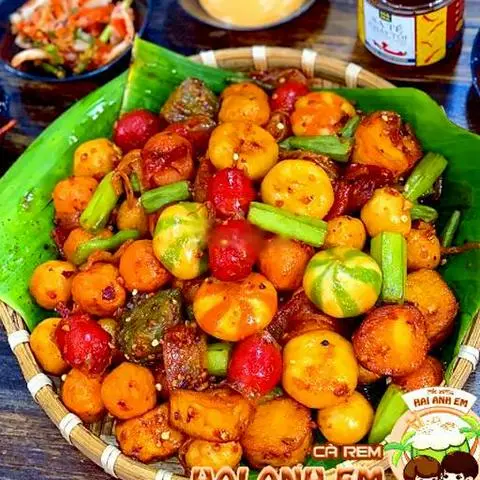 Hình ảnh Thập cẩm chiên mắm tỏi