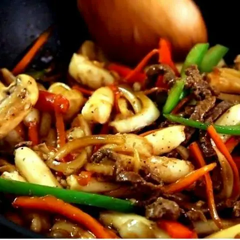 Hình ảnh Bulgogi tteok bokki - bánh gạo xào bulgogi