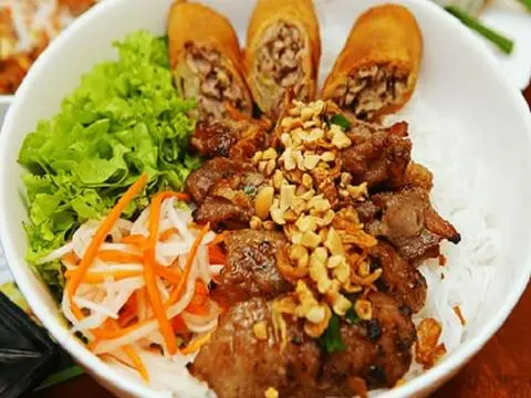 Hình ảnh Bún Chả Giò 
