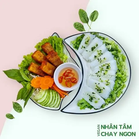 Hình ảnh Bánh hỏi heo quay thuần chay
