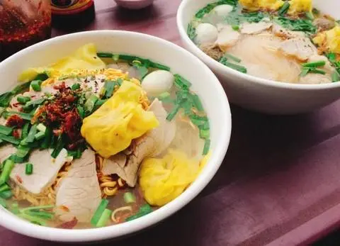 Hình ảnh Mì tươi Hoành thánh