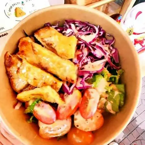 Hình ảnh Salad tôm miếng áp chảo