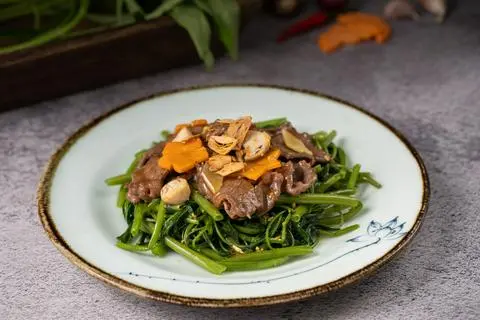 Hình ảnh Rau Muống Xào Bò