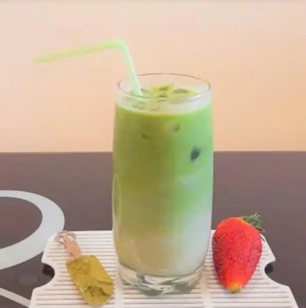 Hình ảnh Sữa chua matcha lắc