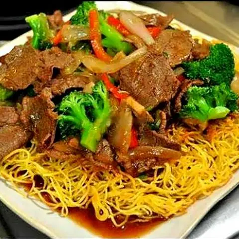 Hình ảnh Bắp Bò Xào Mì