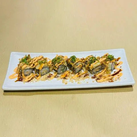Hình ảnh Maki cuộn cá hồi chiên