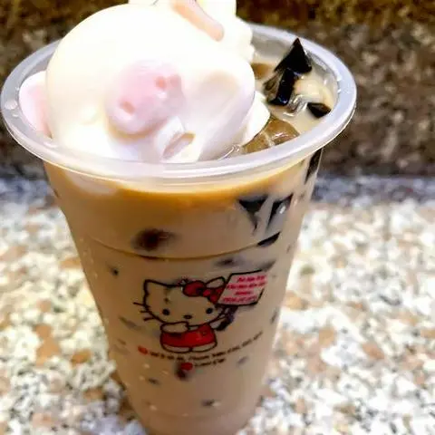 Hình ảnh Trà sữa heo tắm tiên