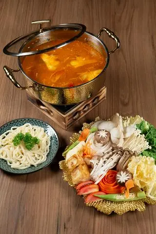 Hình ảnh VE33 - Set Lẩu Chay Chua Cay - Vegan Sour & Spicy Hotpot Set