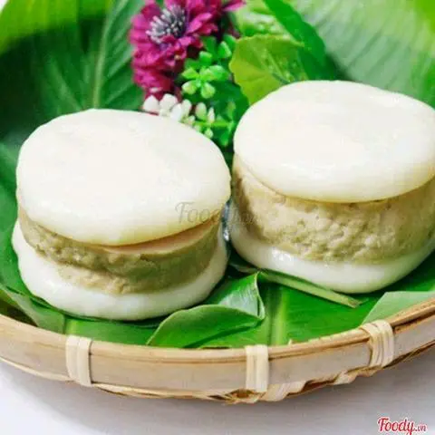 Hình ảnh Bánh Dày Kẹp Chả Chay
