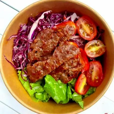 Hình ảnh Salad bò miếng áp chảo