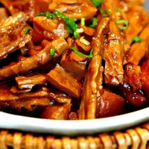 Hình ảnh Cơm Chả Cá Kho Măng