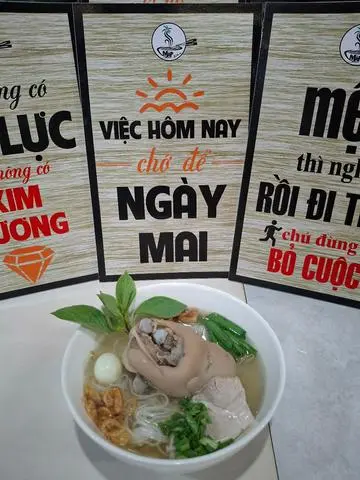 Hình ảnh mì tươi giò nước