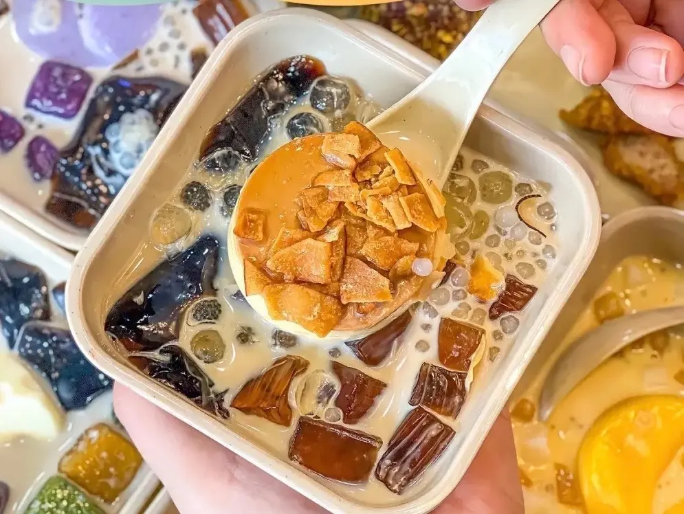 Hình ảnh Flan mix thạch sương sáo
