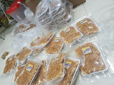 Hình ảnh Cơm cháy gạo ST25 ( gói 120gr) 