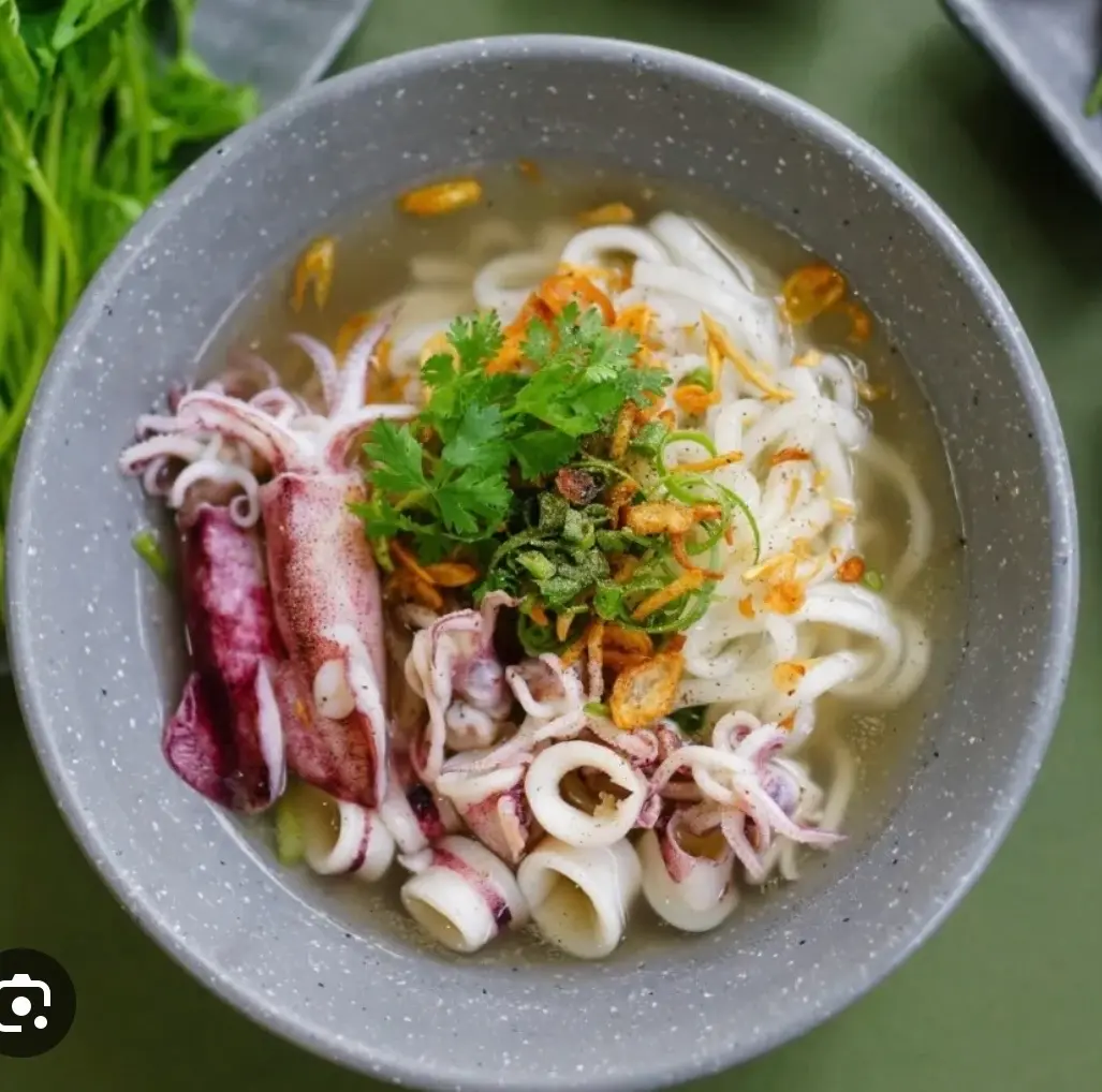 Hình ảnh Bún chả cá mực 