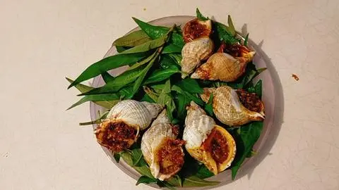 Hình ảnh Ốc bulot nướng muối ớt 