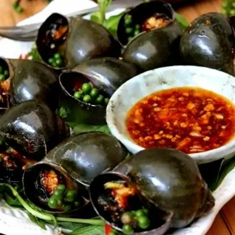 Hình ảnh Ốc Bươu Nướng Tiêu Xanh