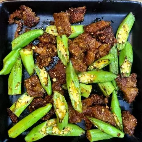 Hình ảnh Vú dê chay nướng