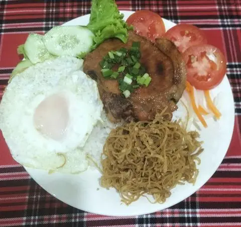 Hình ảnh CƠM SƯỜN+ỐP LA+BÌ 