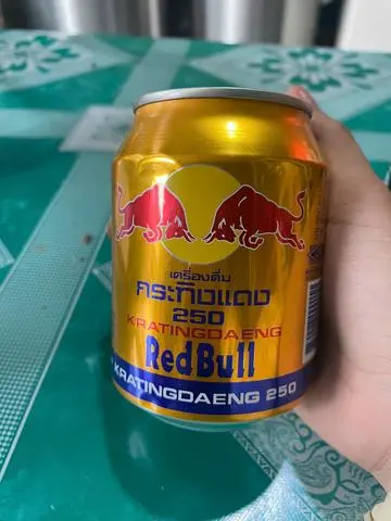 Hình ảnh bò húc 