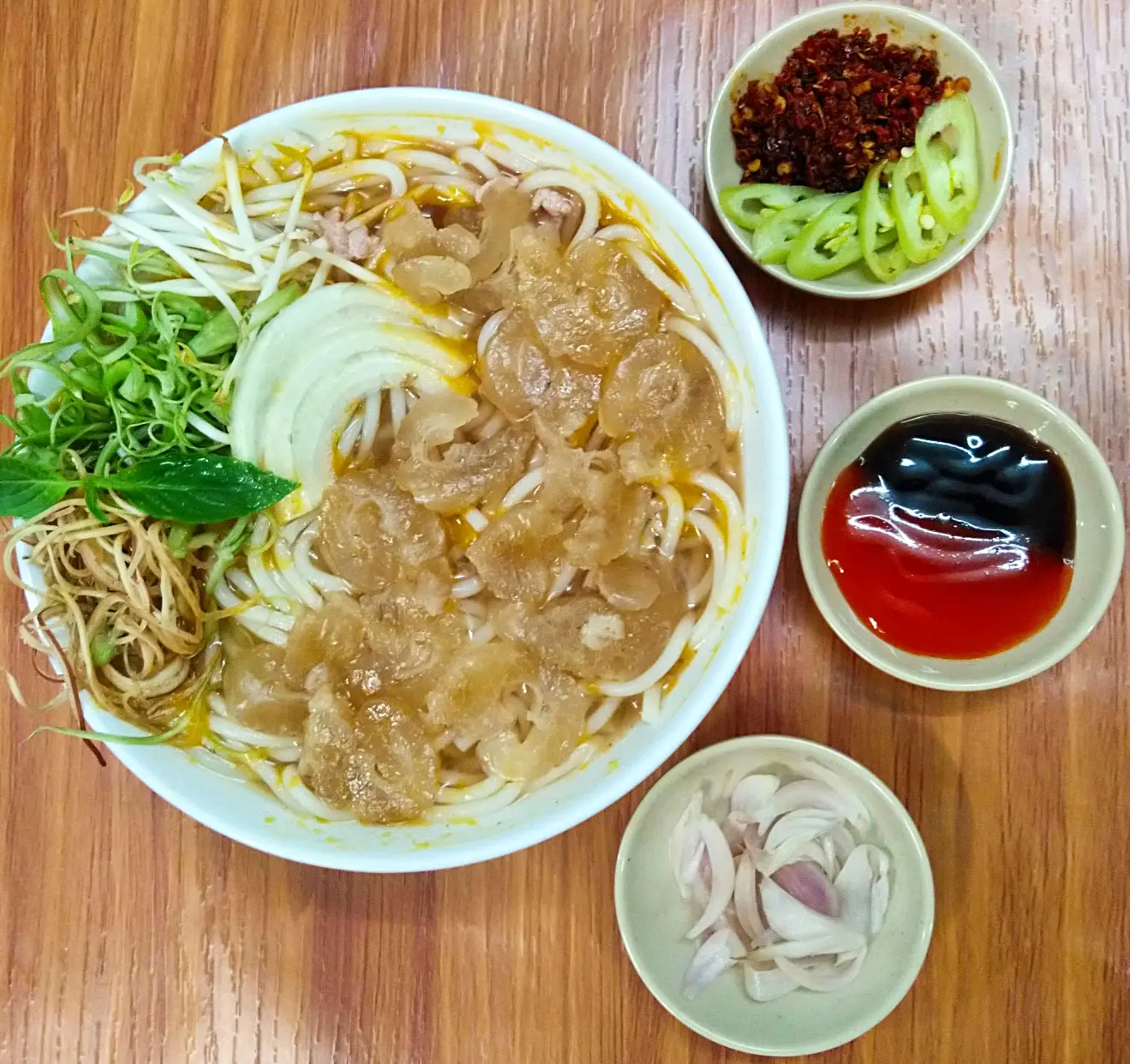 Hình ảnh Bún Bò Gân Chả