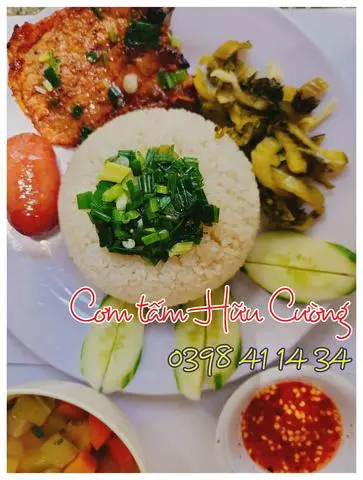 Hình ảnh Cơm tấm Sườn lạp xưởng