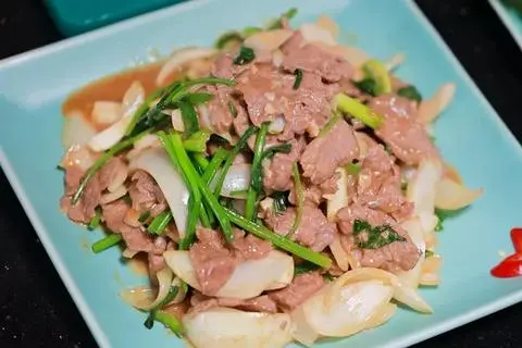 Hình ảnh Bò xào rau củ